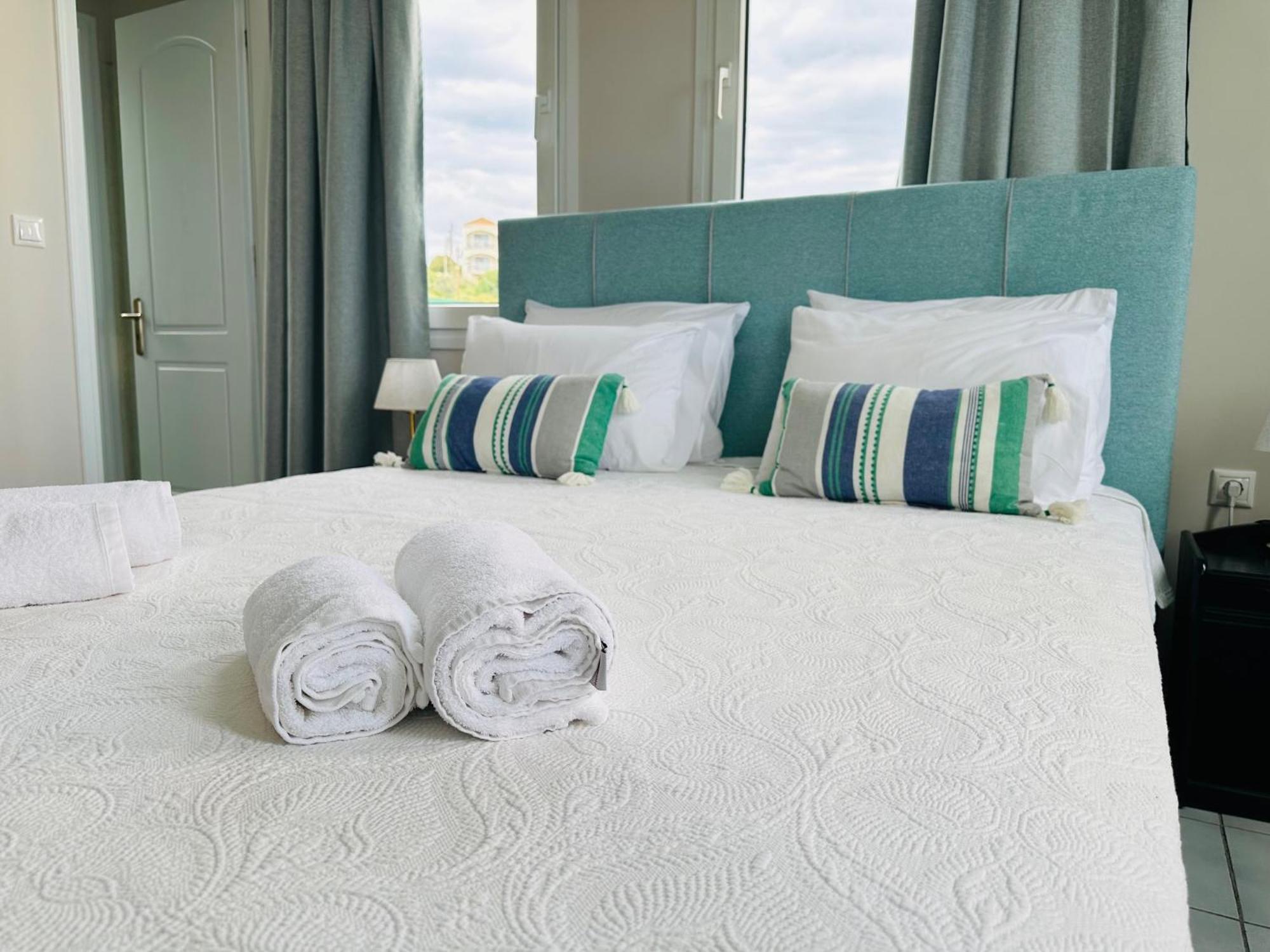 Sea Breeze Apartments Chios Monolia 외부 사진